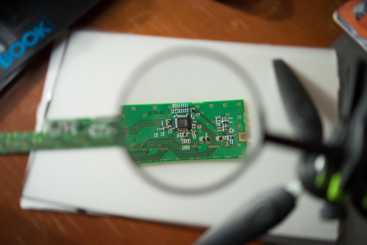high-vram-graphics-card-for-ai-training-uae